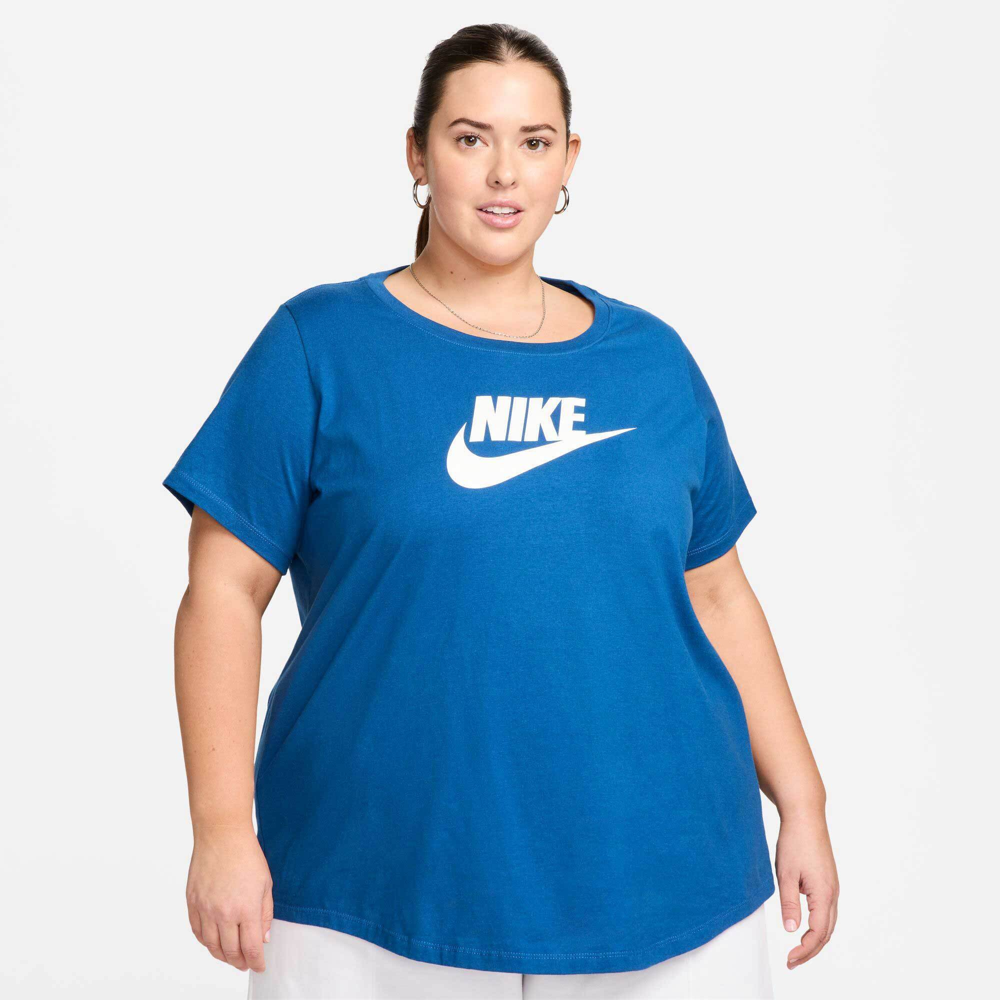 Nike Womens Sportswear Logo Essential Tshirt Inclusive