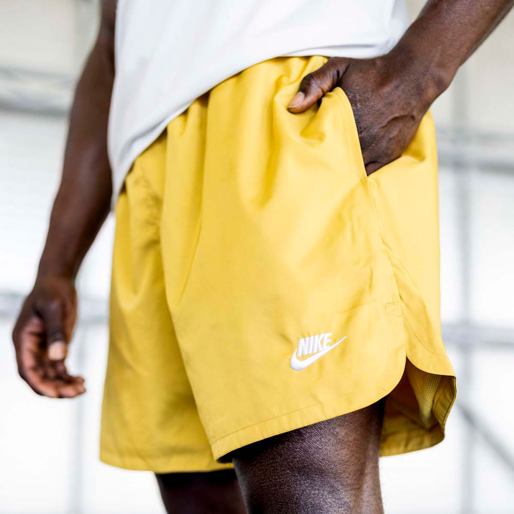 shorts with pocket