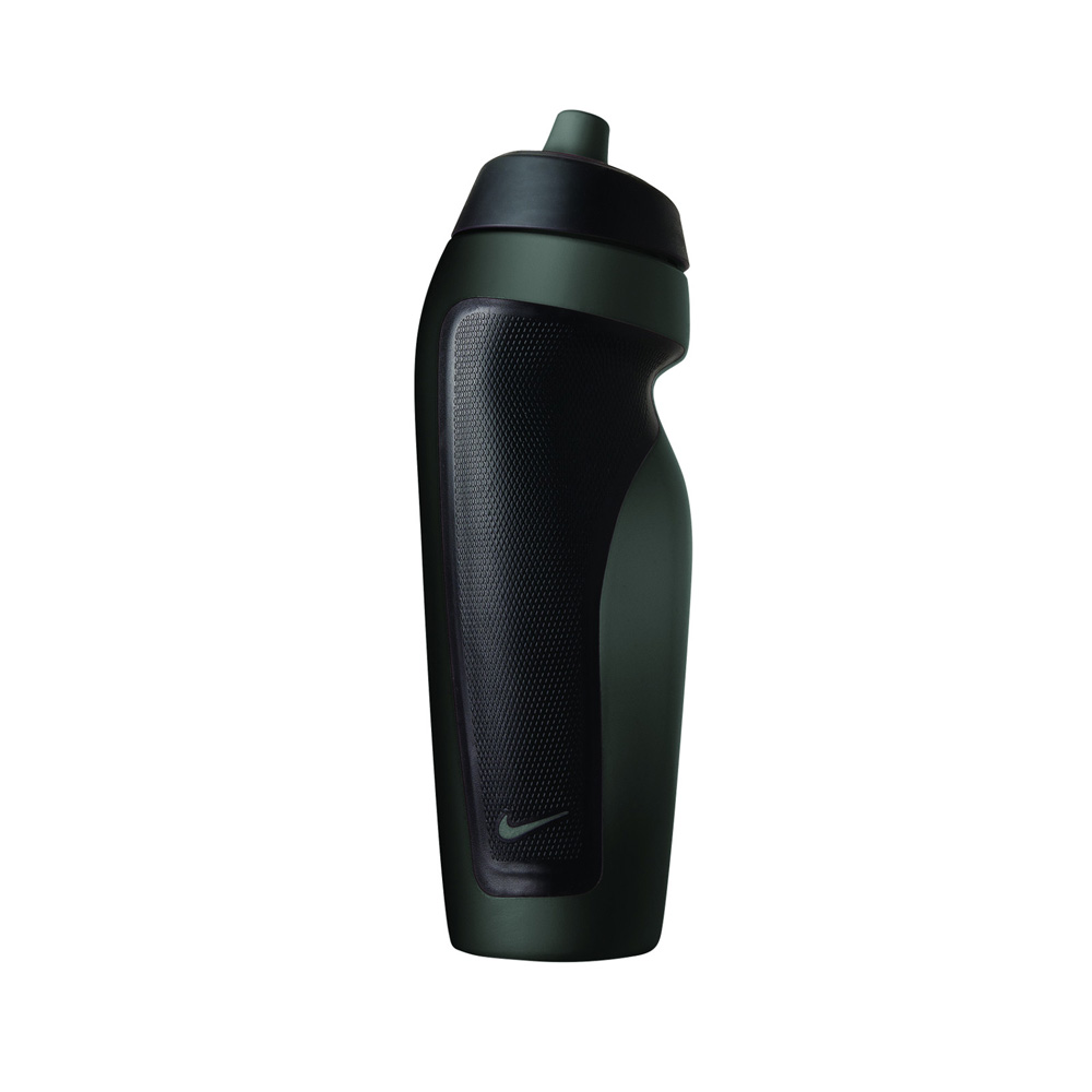 black nike drink bottle