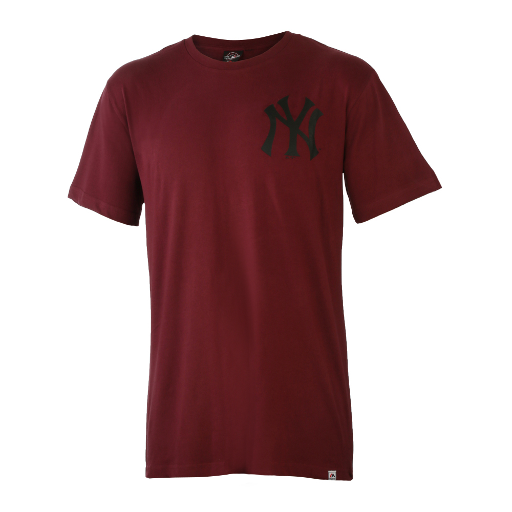 red yankees shirt