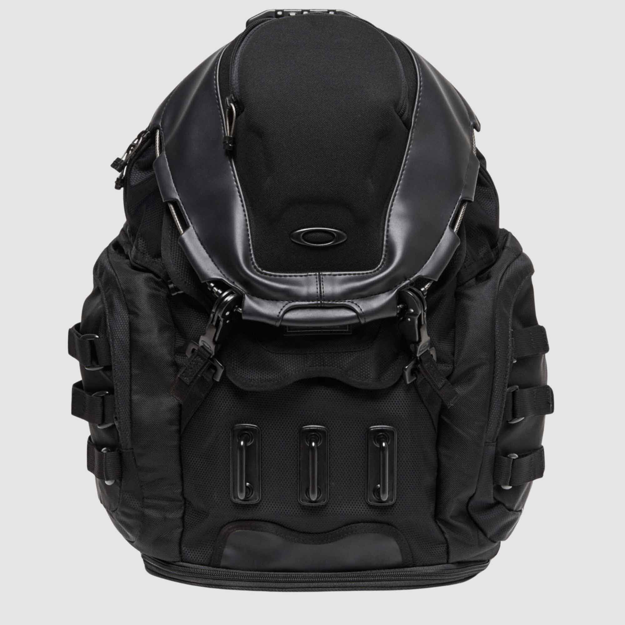 oakley kitchen sink stealth black backpack