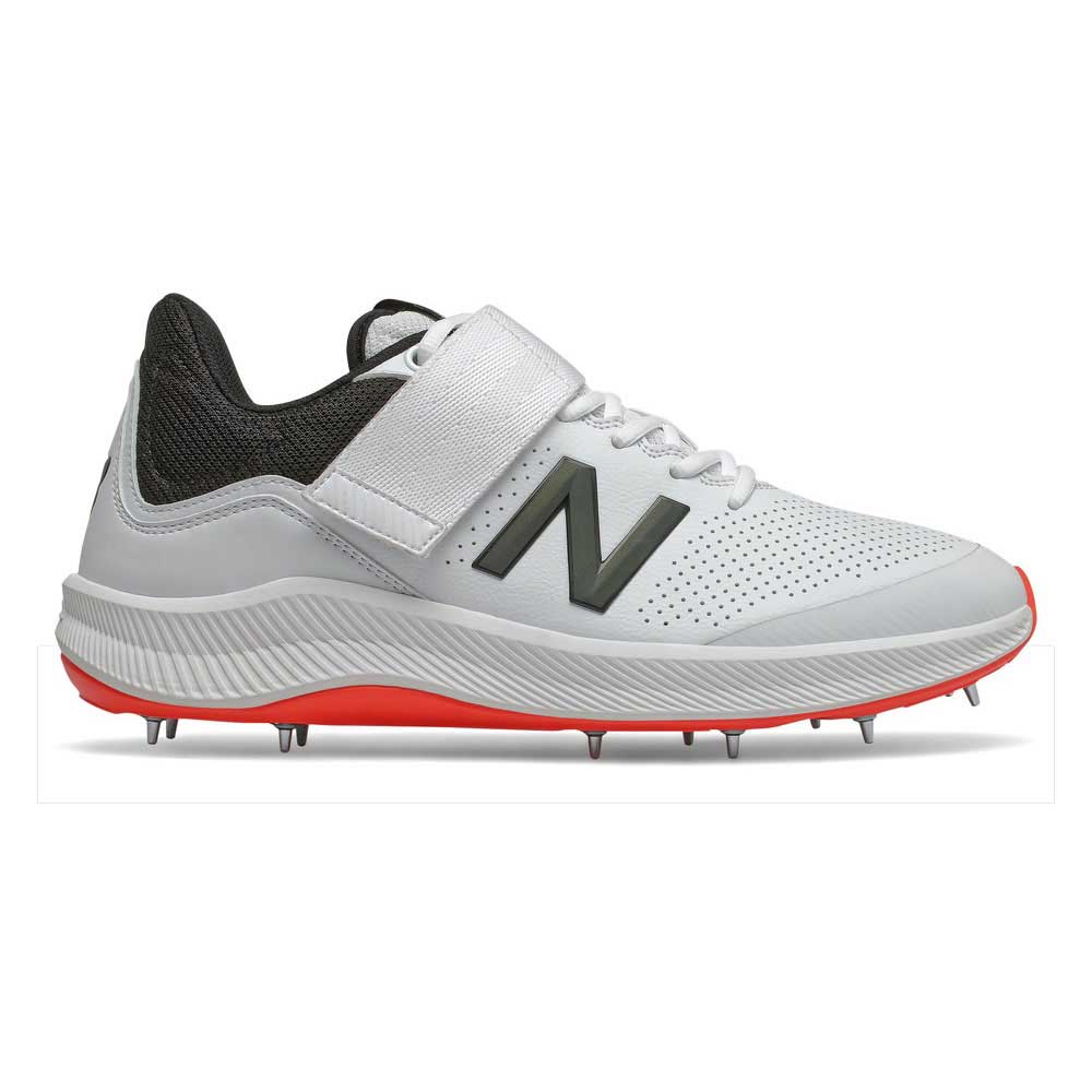 new balance cricket studs