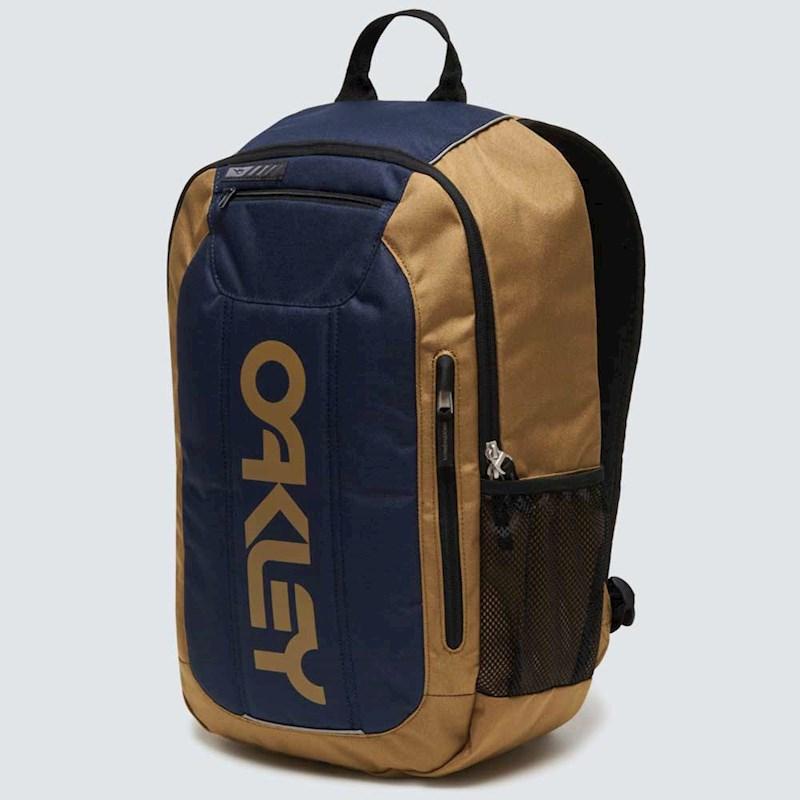 Oakley Enduro 20L  Backpack 20 Litres | Rebel Sport