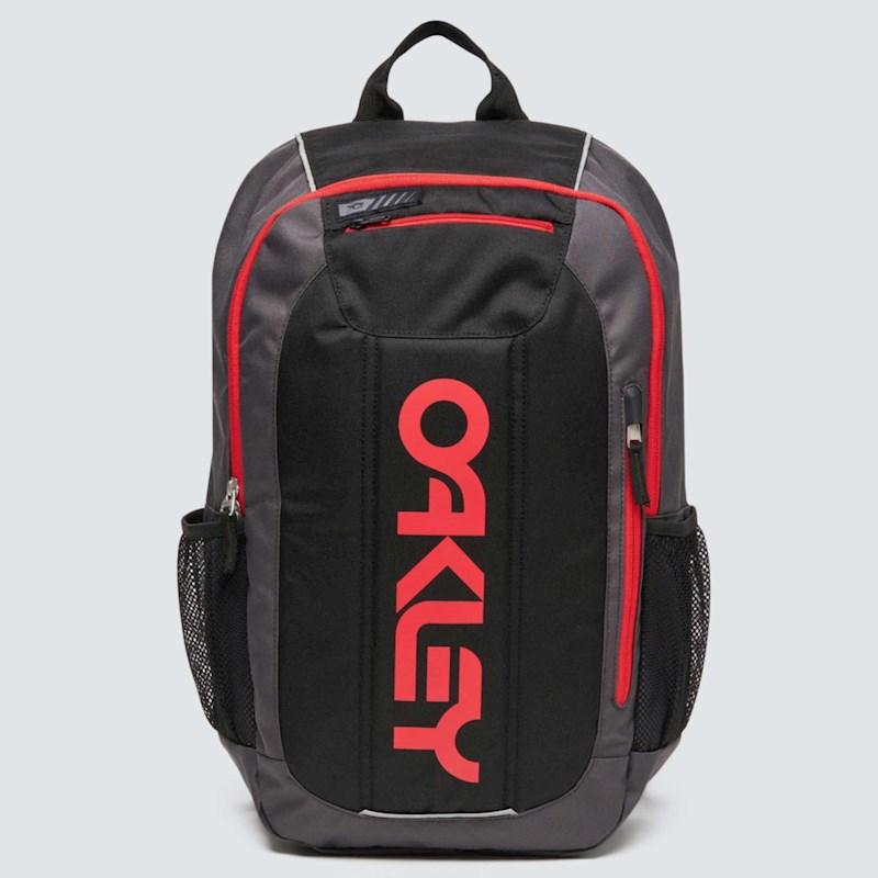 Oakley Enduro 3.0 Backpack | Rebel Sport