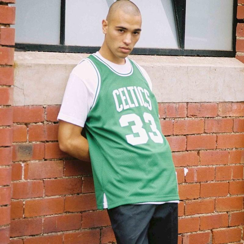 Mitchell & Ness NBA Boston Celtics 85 86 Road Larry Bird Swingman Jersey