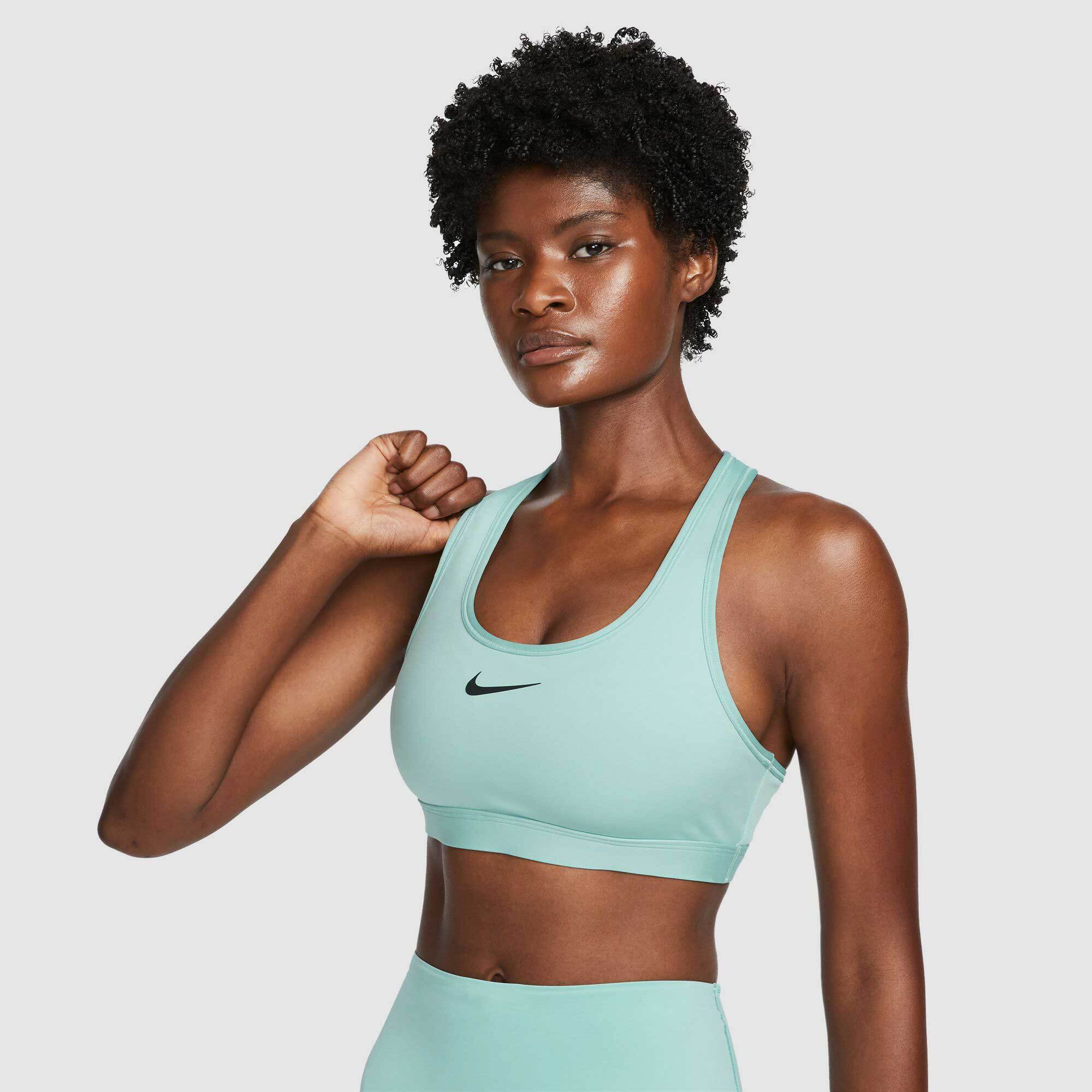 Nike Womens Swoosh Medium Support Crop