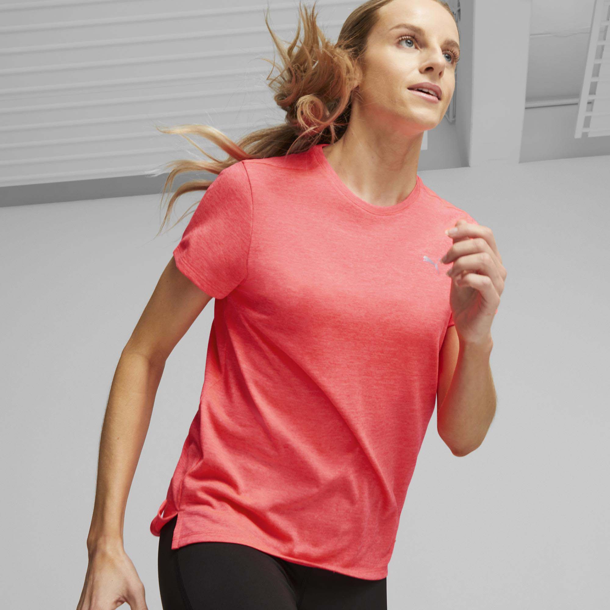 Puma Womens Run Favourite Heather Tshirt