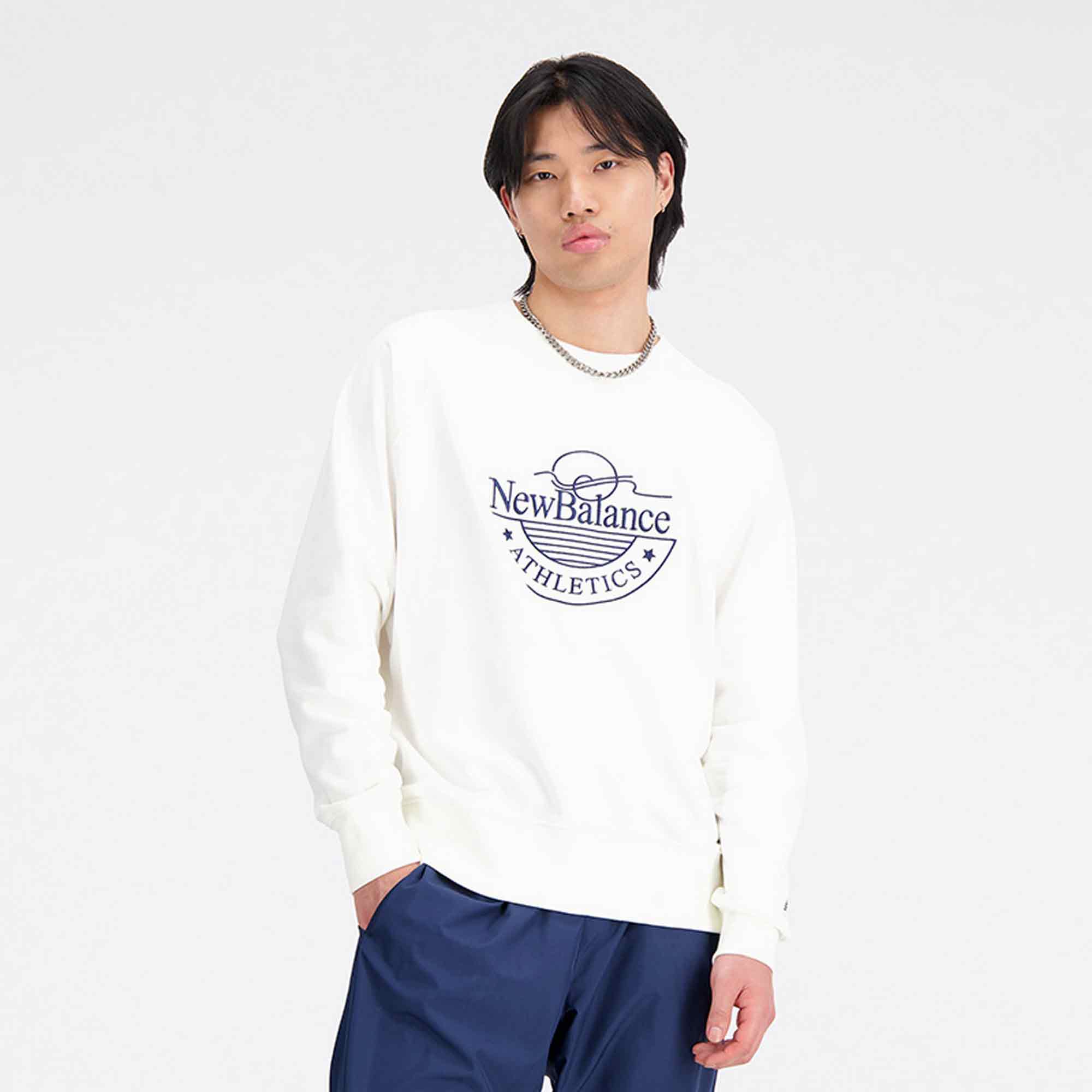 New Balance Mens NB Athletics Graphic Sweat