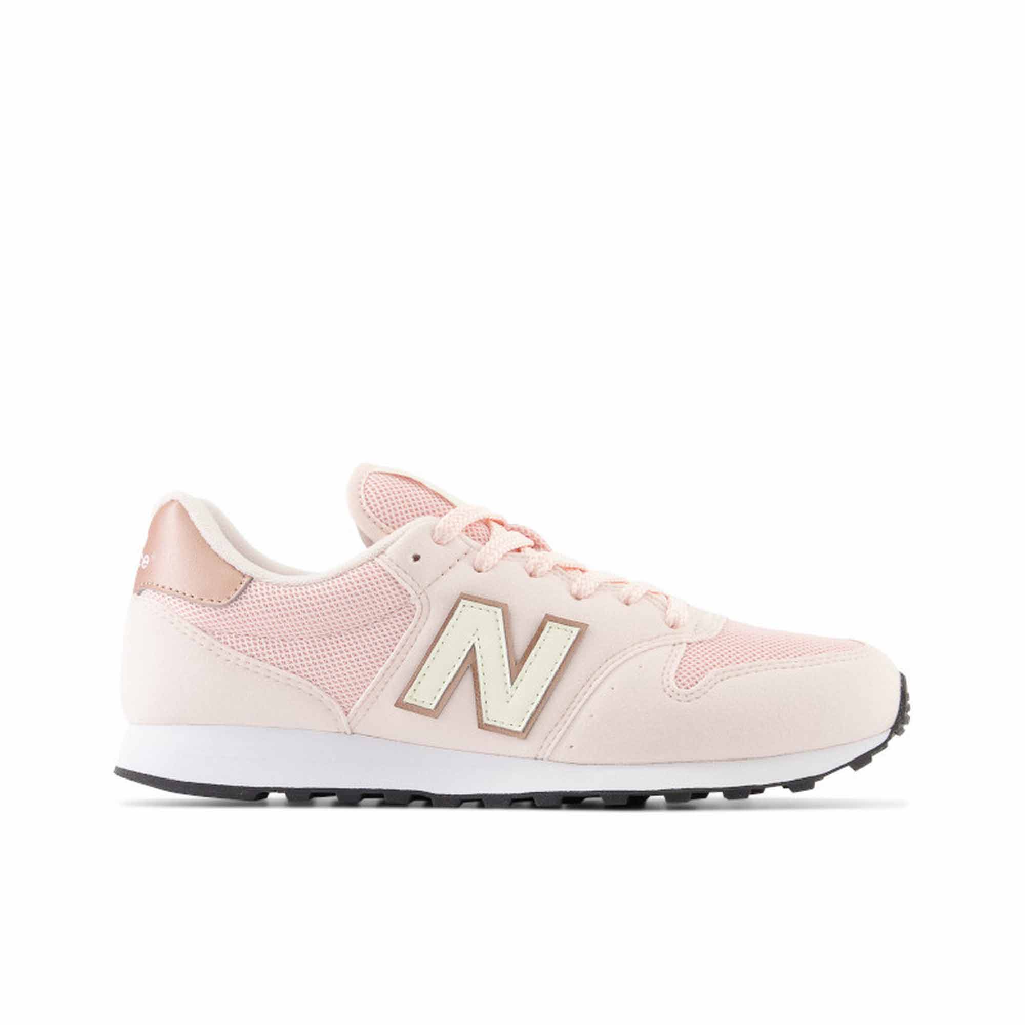New Balance Womens GW500V2 B Lifestyle Shoes