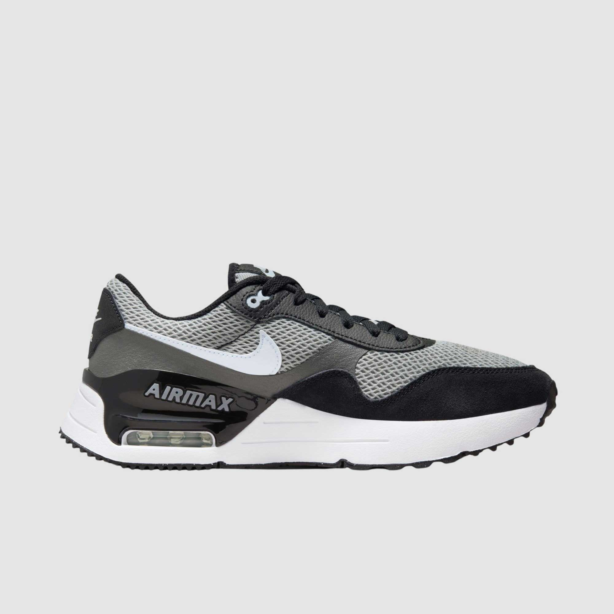 Nike Mens Air Max SYSTM Lifestyle shoes
