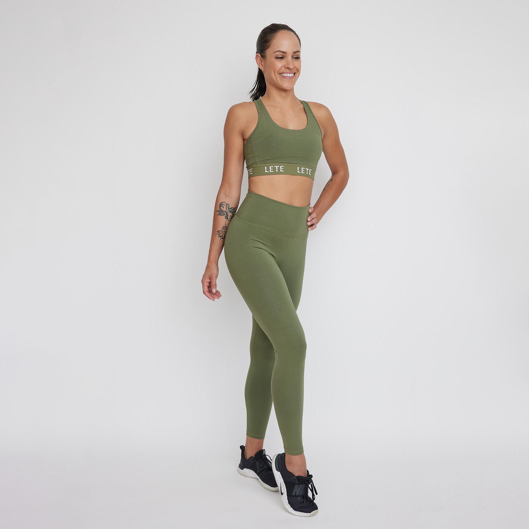 Lete Active Womens Motion Tight