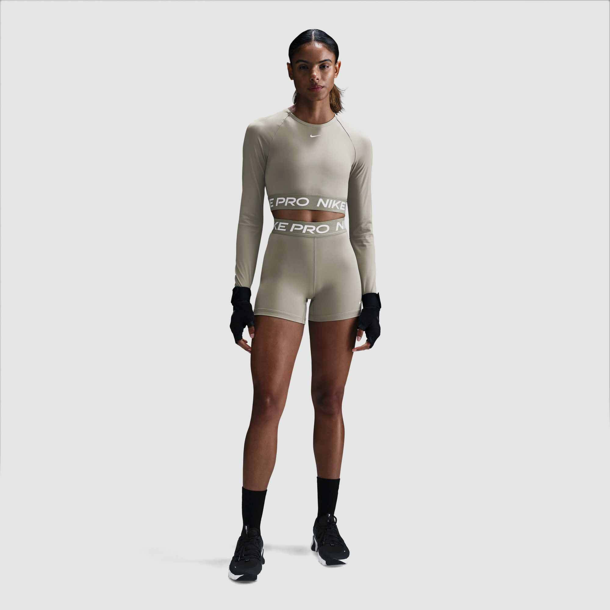 LT Army/White