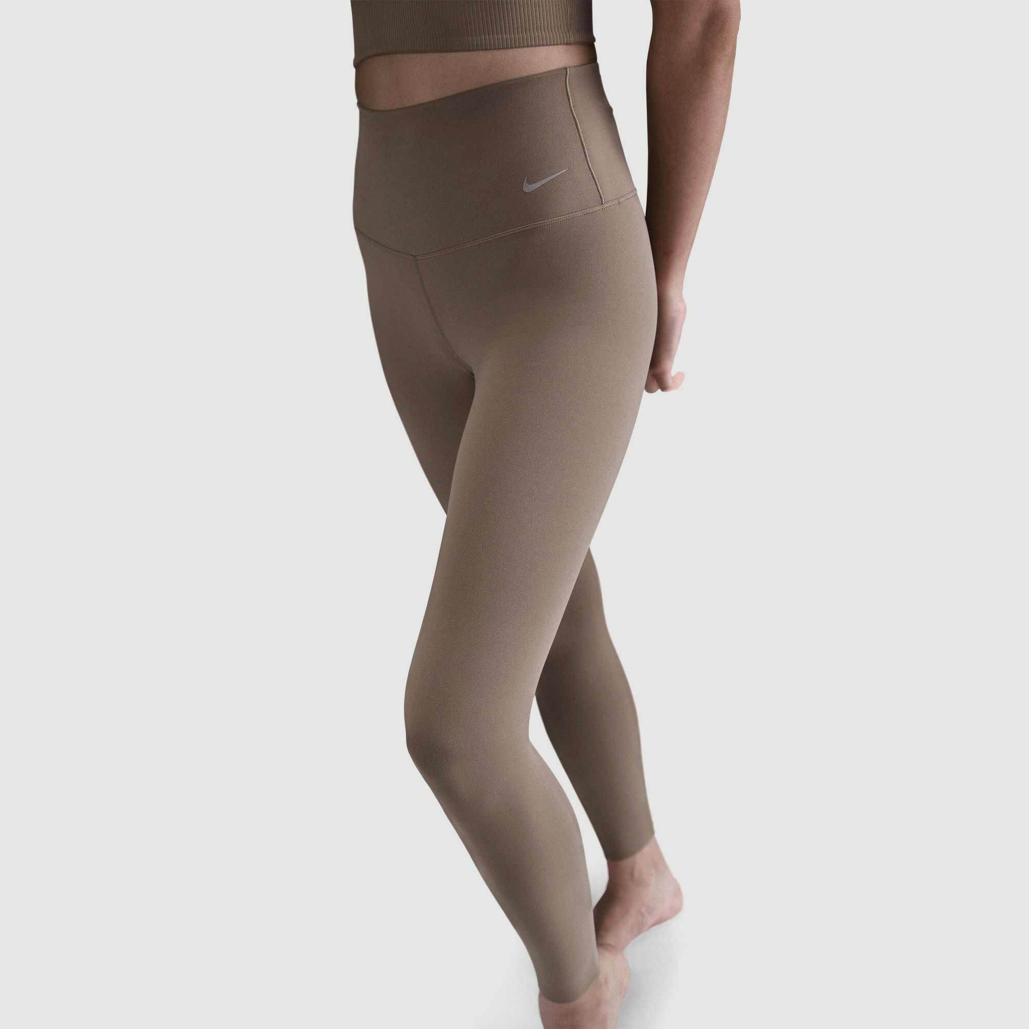 Brown/Black
