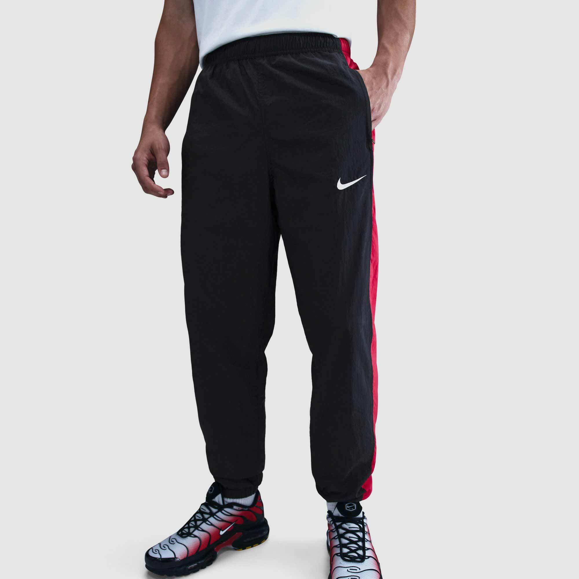 Black/Red